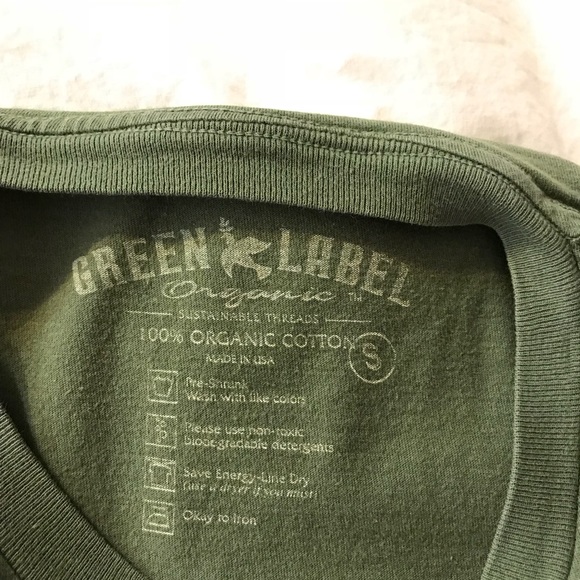 100% organic cotton Revolutionary t-shirt - Picture 2 of 4